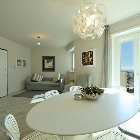 Luxury Apartament Con Garage Vista Mare Alassio Per 6 Persone Buitenkant foto