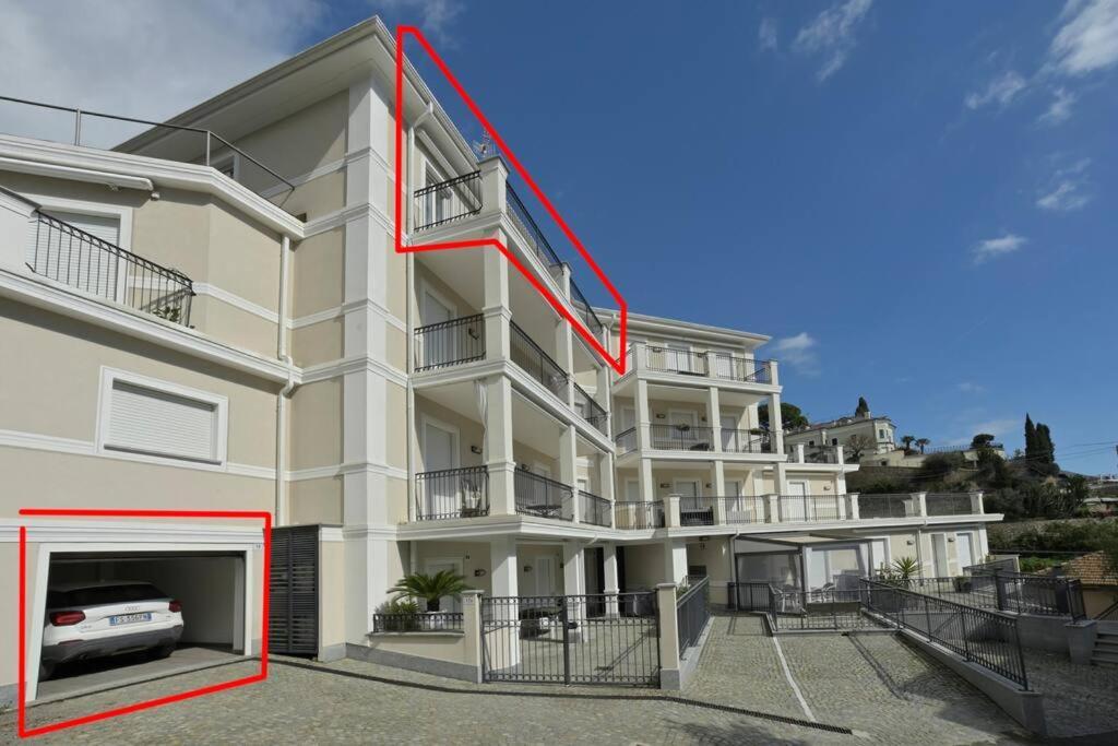 Luxury Apartament Con Garage Vista Mare Alassio Per 6 Persone Buitenkant foto